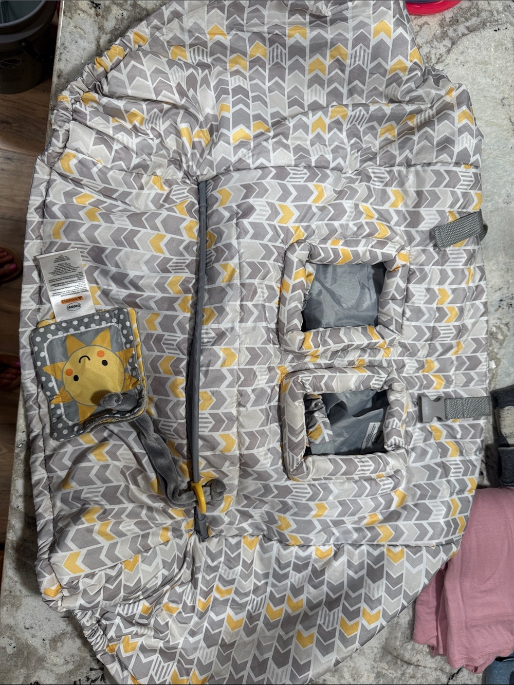 Boppy Gray & Yellow Arrow-Pattern Infant stroller cover/pad